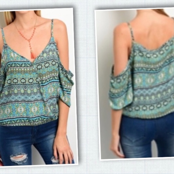 ❥Hipster Off The Shoulder with Fitted Bottom Top. - Picture 4 of 6